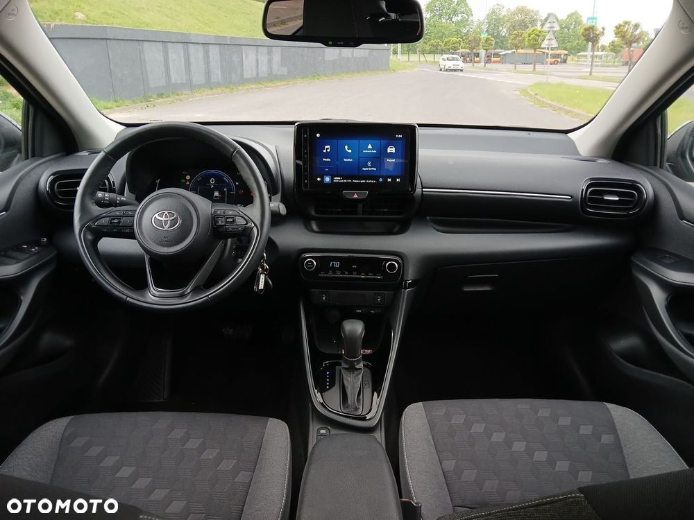 Toyota Yaris Hybrid 1.5 Style - 23