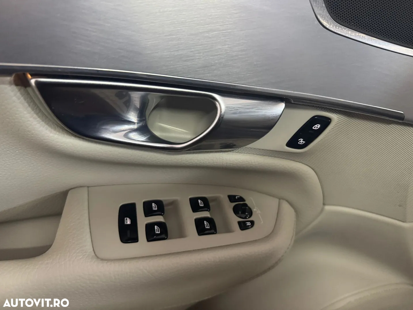Volvo XC 90 D5 AWD Inscription - 14