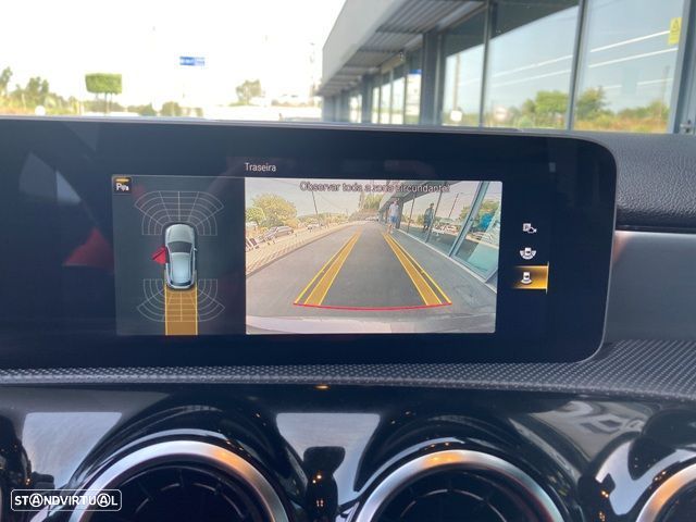 Mercedes-Benz A 160 AMG Line - 21