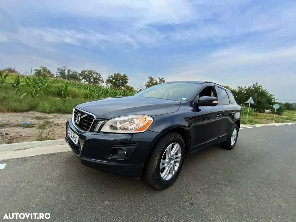 Volvo XC 60 2.4D AWD Base - 9