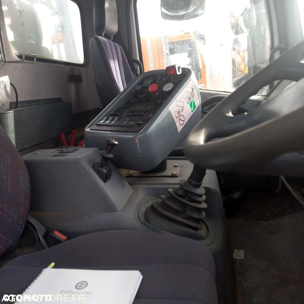 Mercedes-Benz Atego 1018 zamiatarka scarab - 5