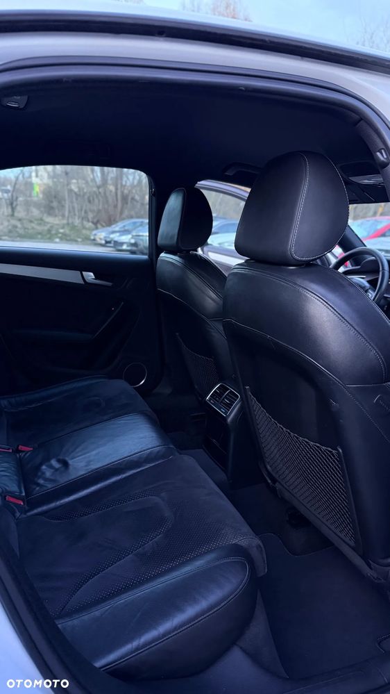 Audi A4 Limousine - 18