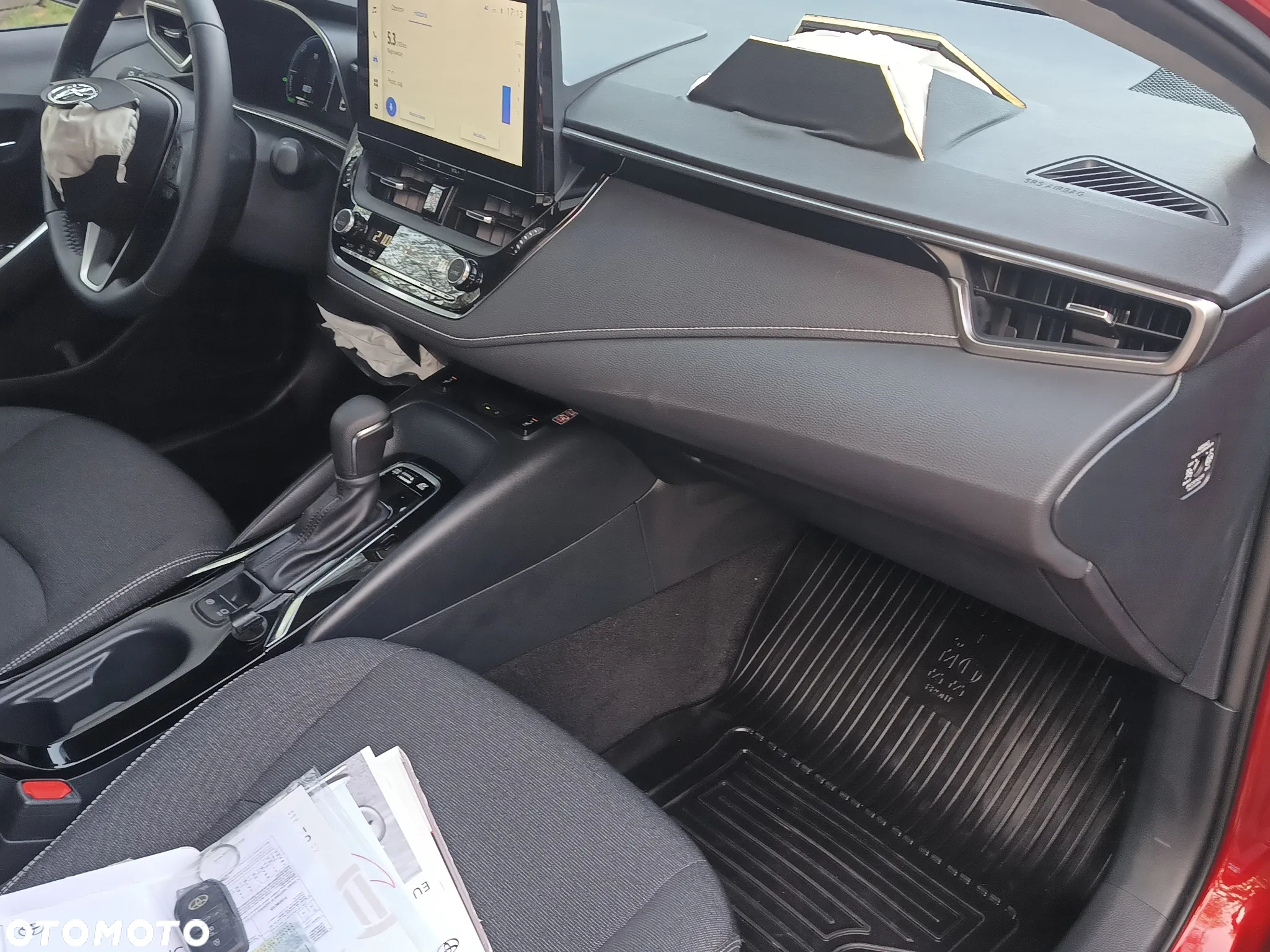 Toyota Corolla 1.8 Hybrid Style - 22