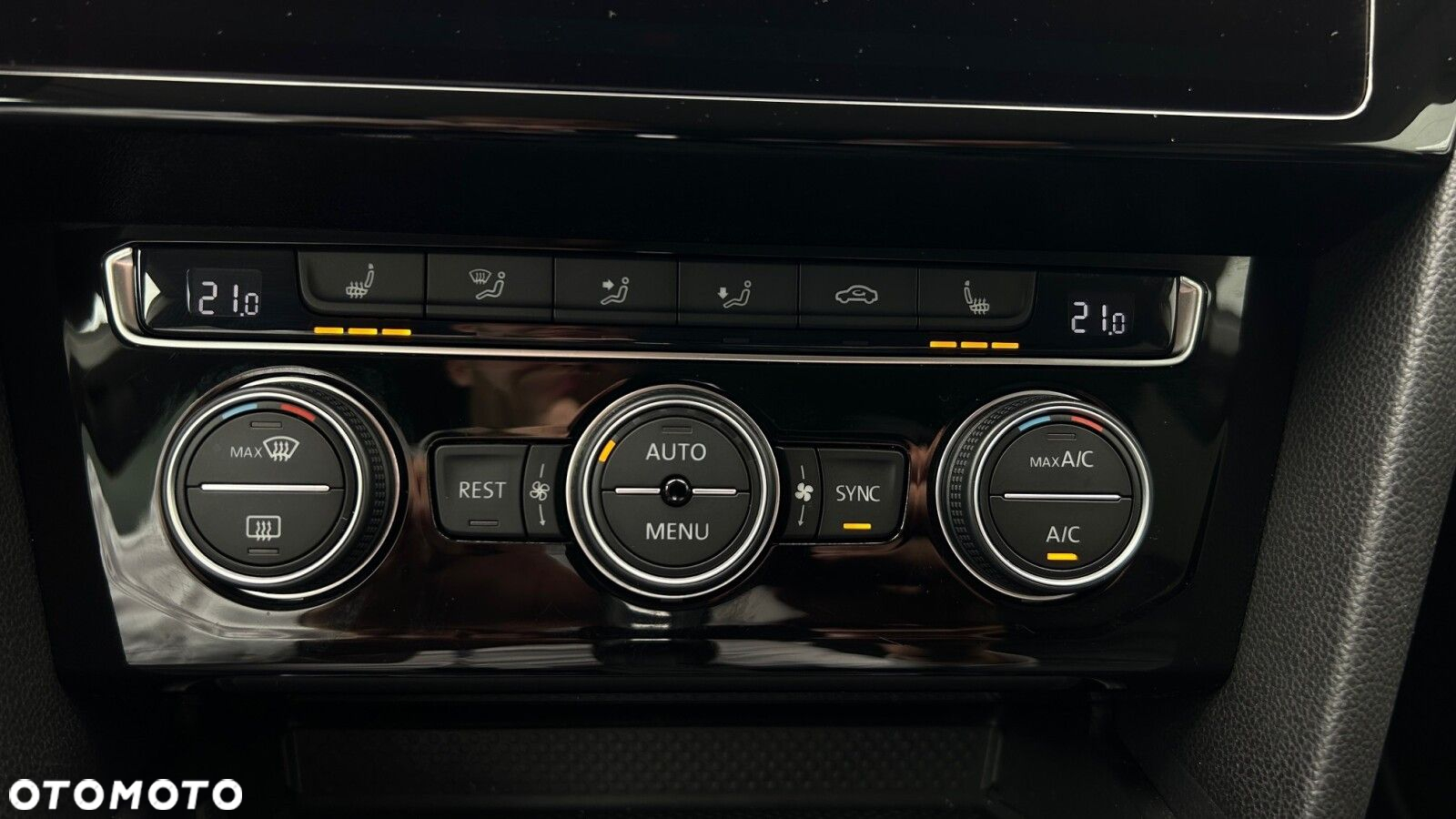 Volkswagen Arteon 2.0 TDI SCR Elegance DSG - 19