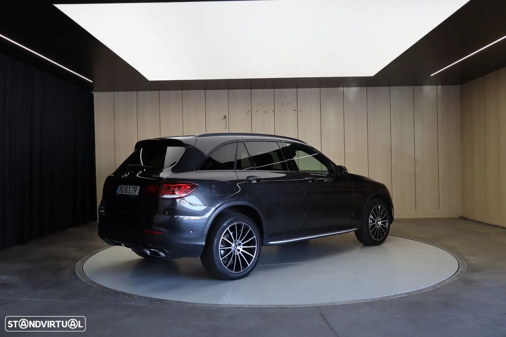 Mercedes-Benz GLC 300 de 4Matic - 8