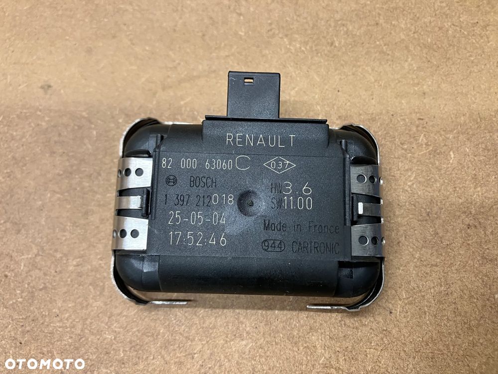 MODUŁ RENAULT LAGUNA II 2.0T STEROWNIK WYCIERACZEK CZUJNIK SENSOR DESZCZU 8200063060C - 2