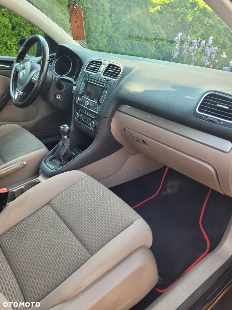 Volkswagen Golf 1.6 TDI BlueMot Comfortline - 12