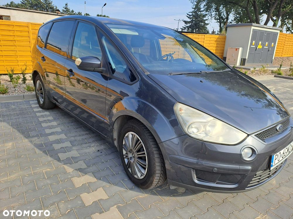 Ford Inny - 8