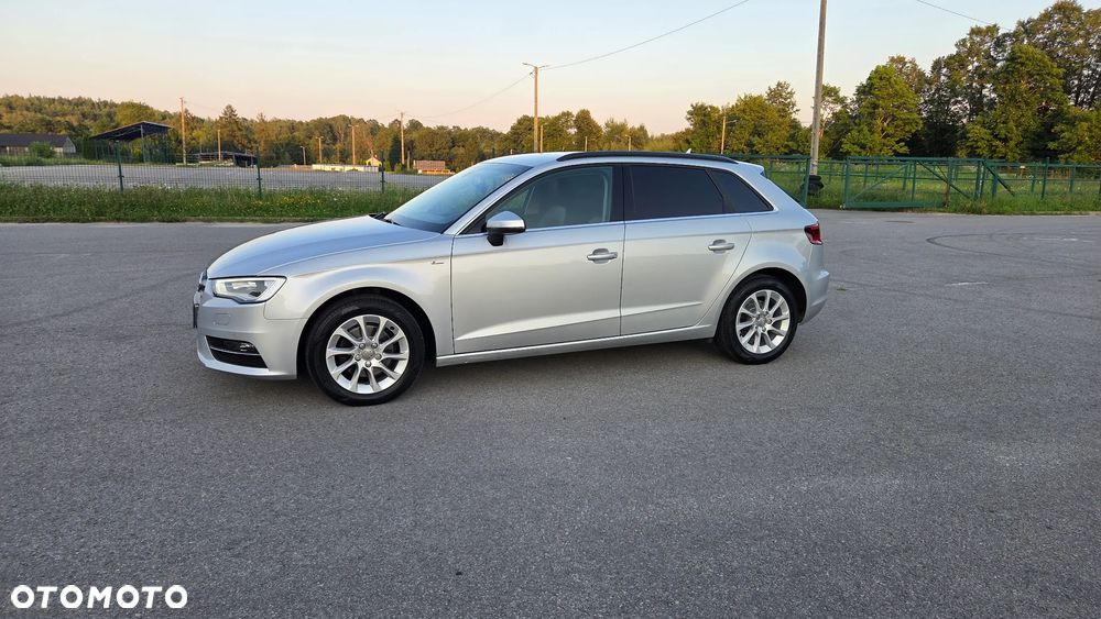 Audi A3 Sportback 2.0 TDI S line Sportpaket - 2