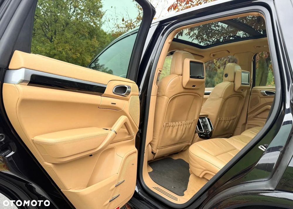 Porsche Cayenne Tiptronic S - 21