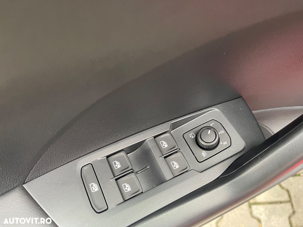 Volkswagen T-Cross 1.5 TSI DSG Life - 12