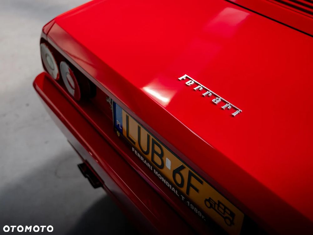 Ferrari Mondial - 13