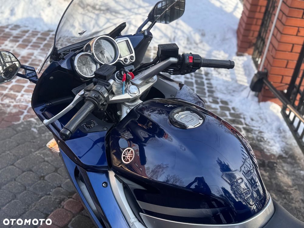 Yamaha FJR - 15