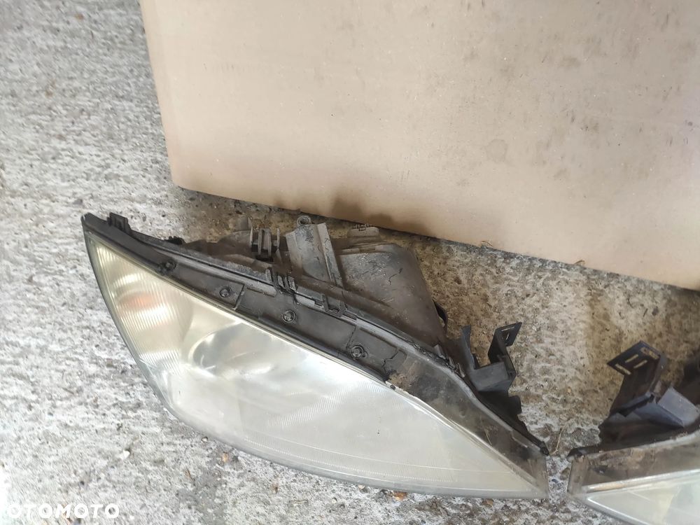 Lampa Lewy Prawy Przód Xenon Ford Mondeo MK3 EU ST - 6