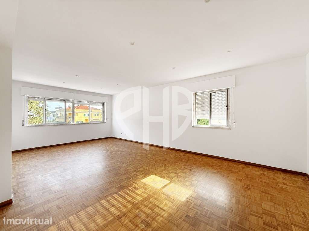 Apartamento T3 com 127 m² | Arrecadação nas Águas Furtadas | Massamá - Grande imagem: 2/42