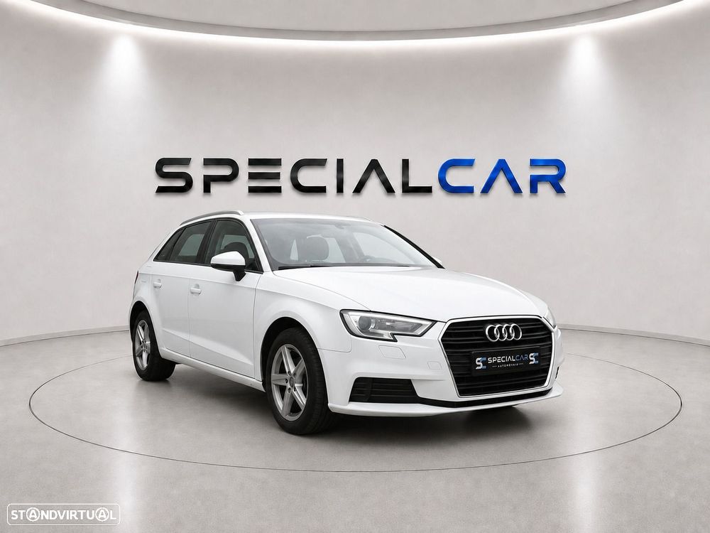 Audi A3 Sportback - 4