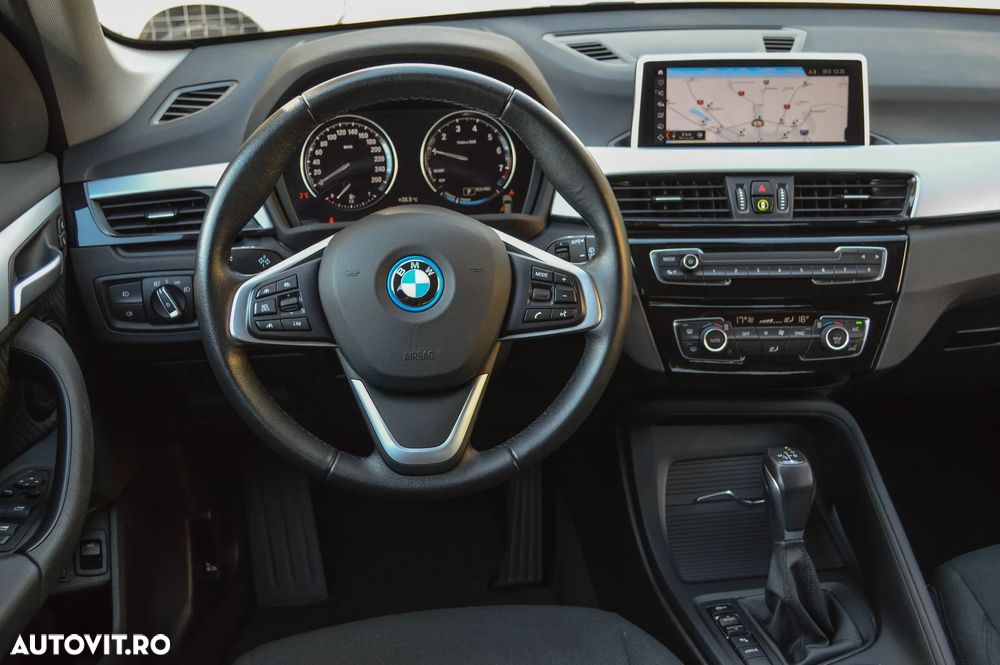 BMW X1 xDrive25e Sport Line - 34