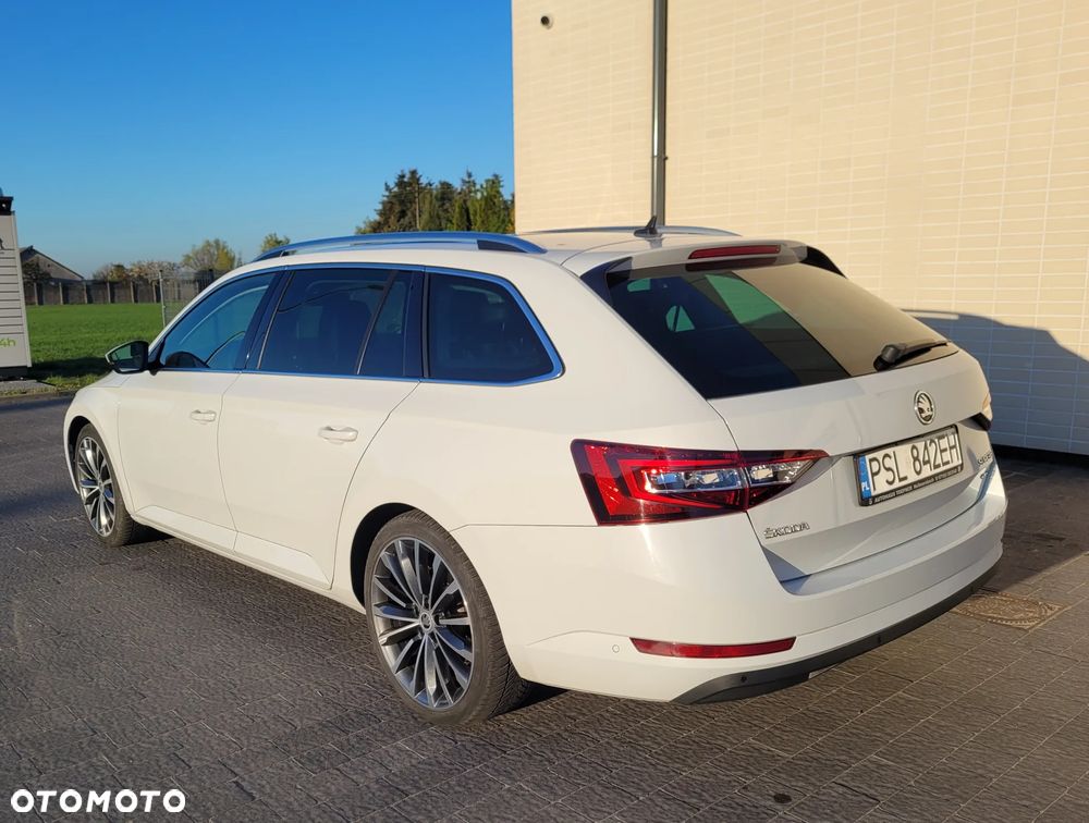 Skoda Superb 2.0 TDI 4x4 DSG L&K - 5