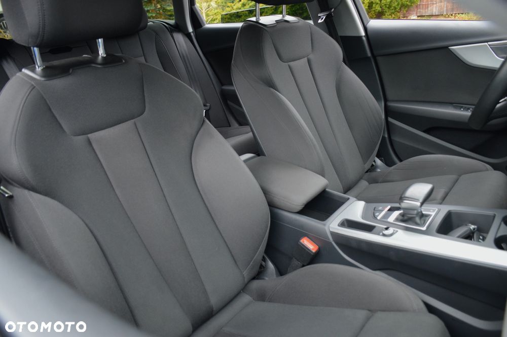 Audi A4 Avant 40 TDI Quattro S tronic - 28