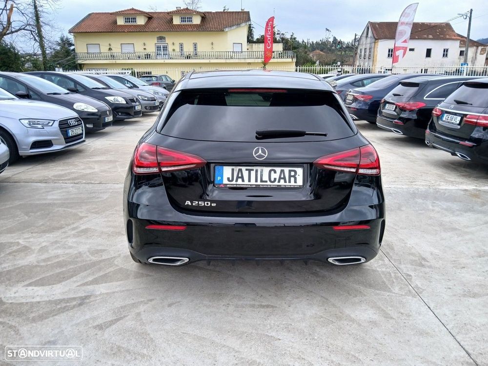Mercedes-Benz A 250 e 8G-DCT AMG Line - 10