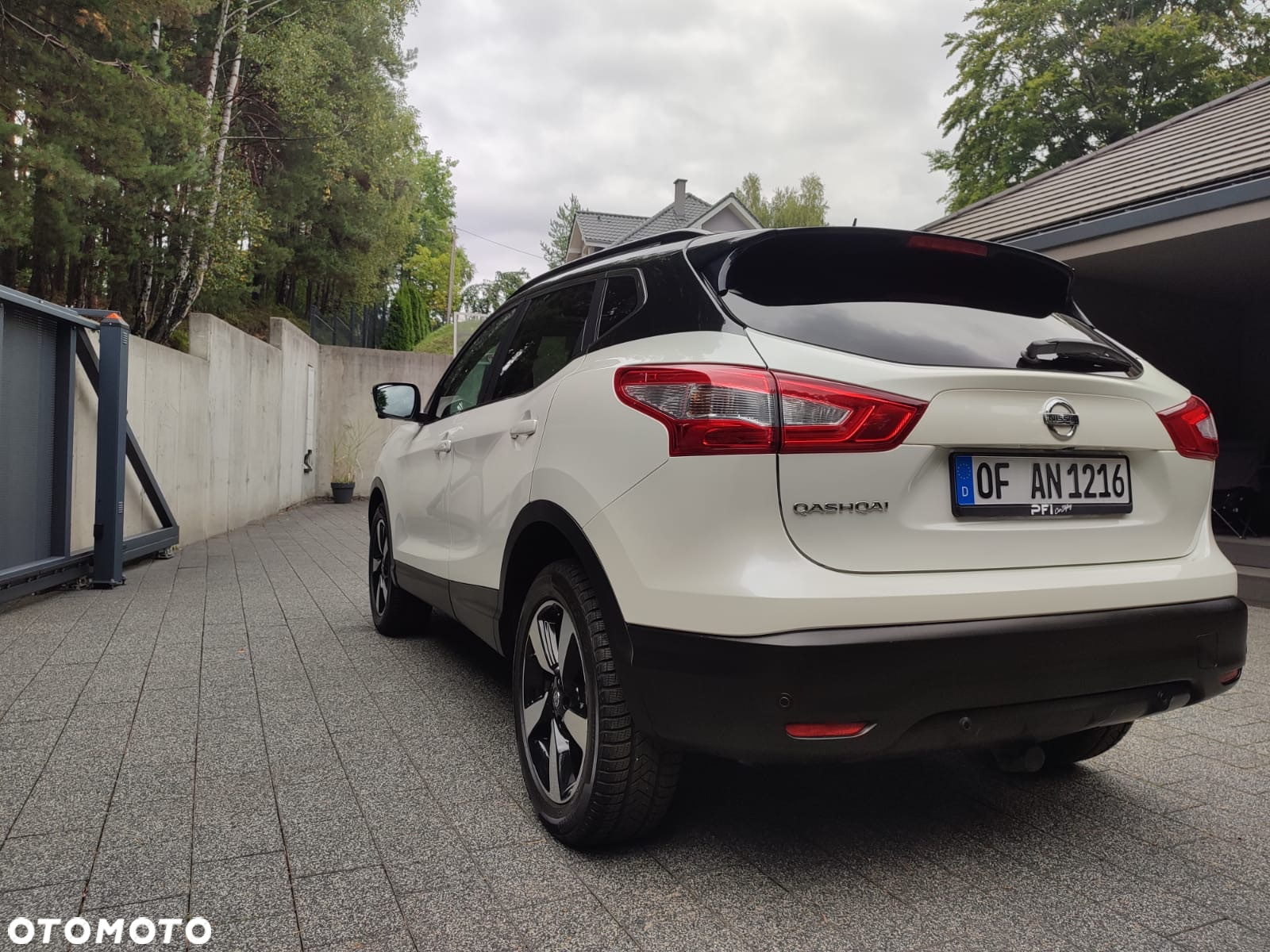 Nissan Qashqai 1.2 DIG-T Tekna Xtronic - 11