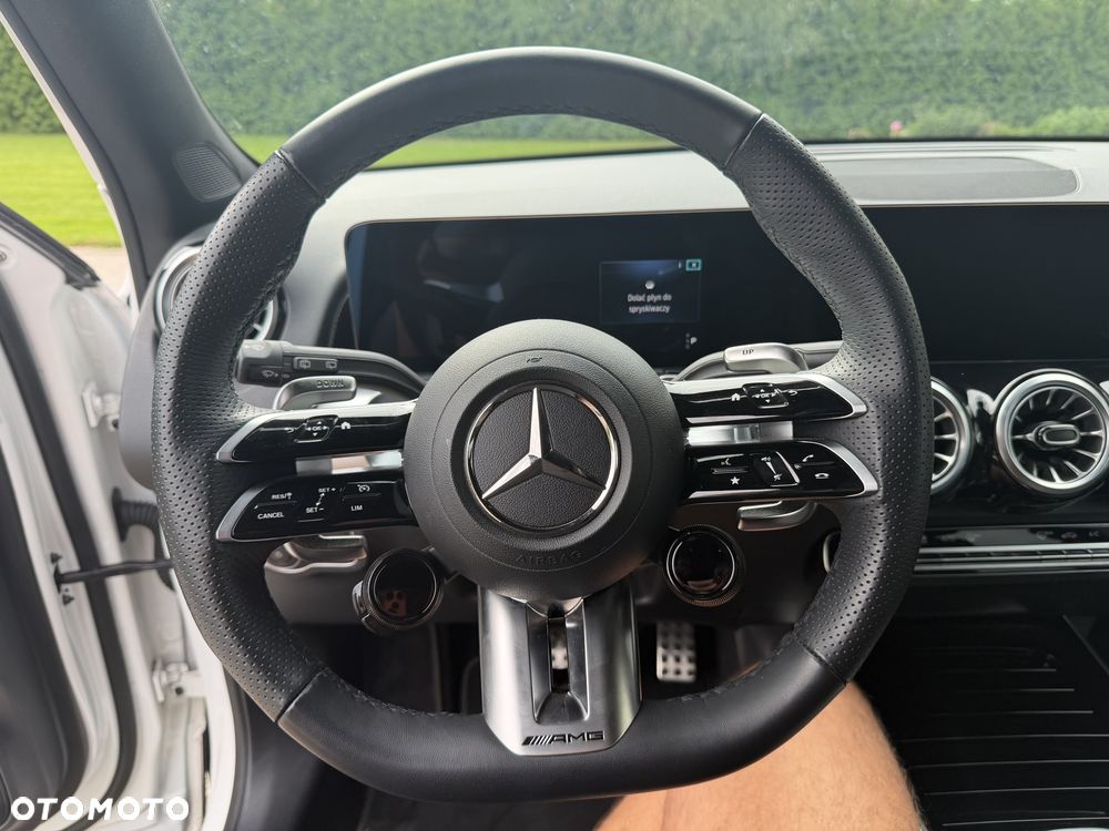 Mercedes-Benz GLB AMG 35 mHEV 4-Matic 8G-DCT - 22
