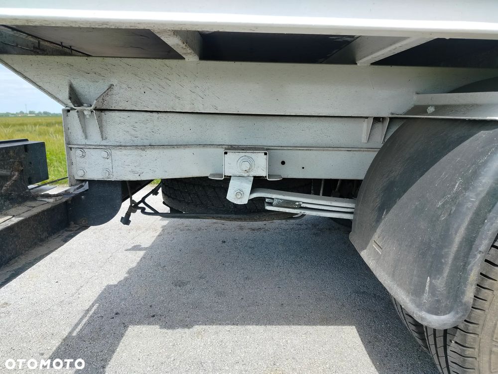 Mercedes-Benz Sprinter - 23