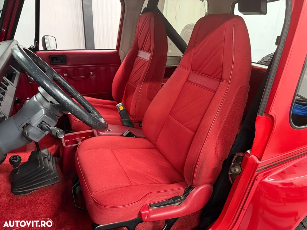 Jeep Wrangler - 22