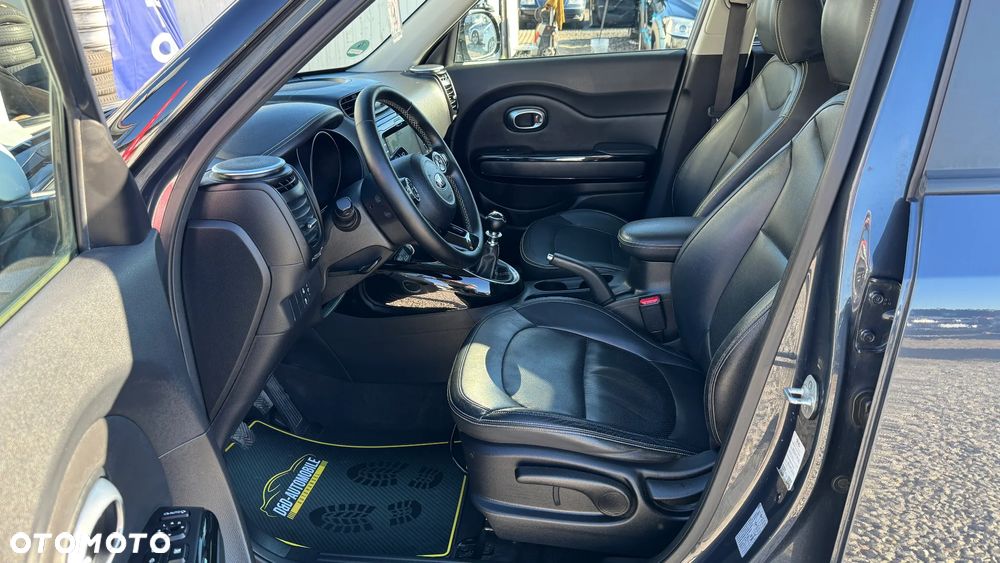 Kia Soul 1.6 CRDI Spirit - 32