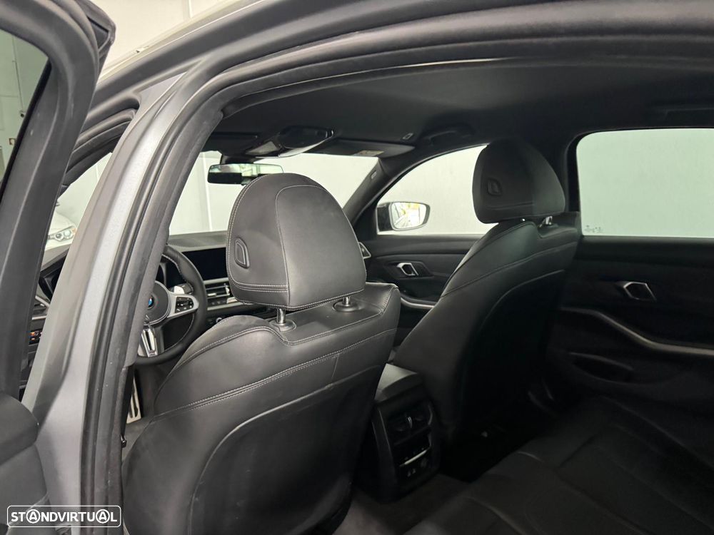 BMW 330 e Pack M Auto - 11