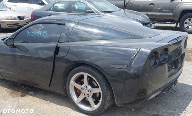 Chevrolet Corvette - 40