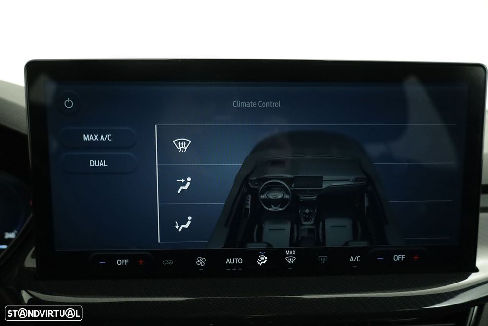 Ford Focus 1.0 EcoBoost MHEV ST-Line X - 12