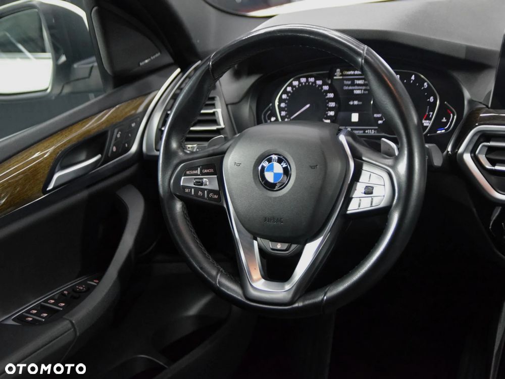 BMW X3 - 18