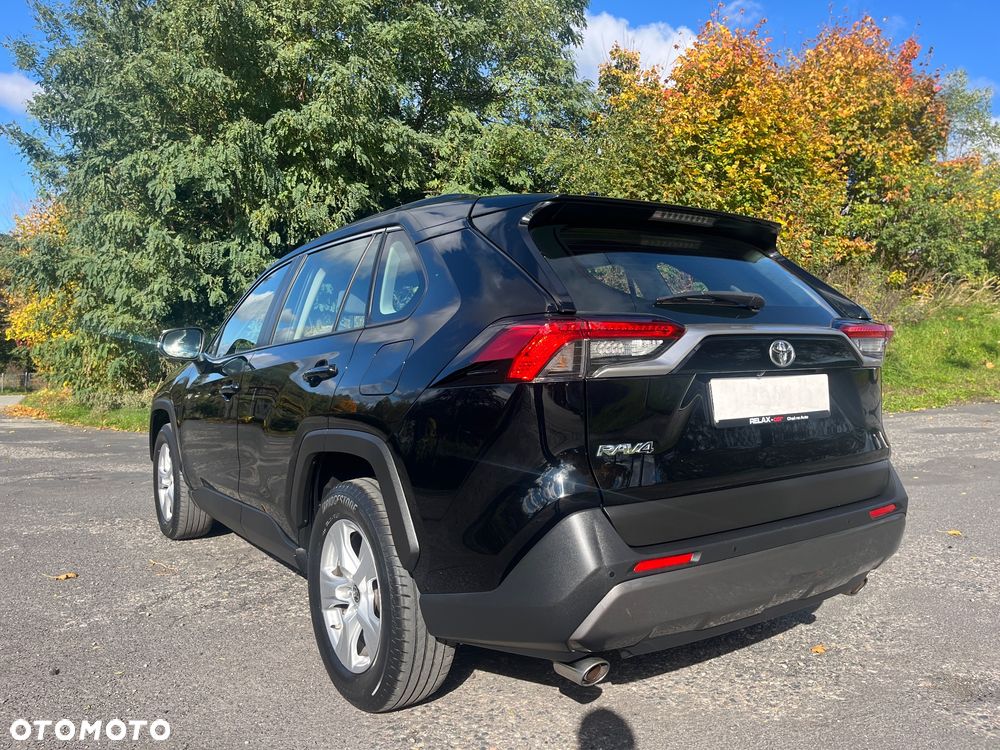 Toyota RAV4 - 5