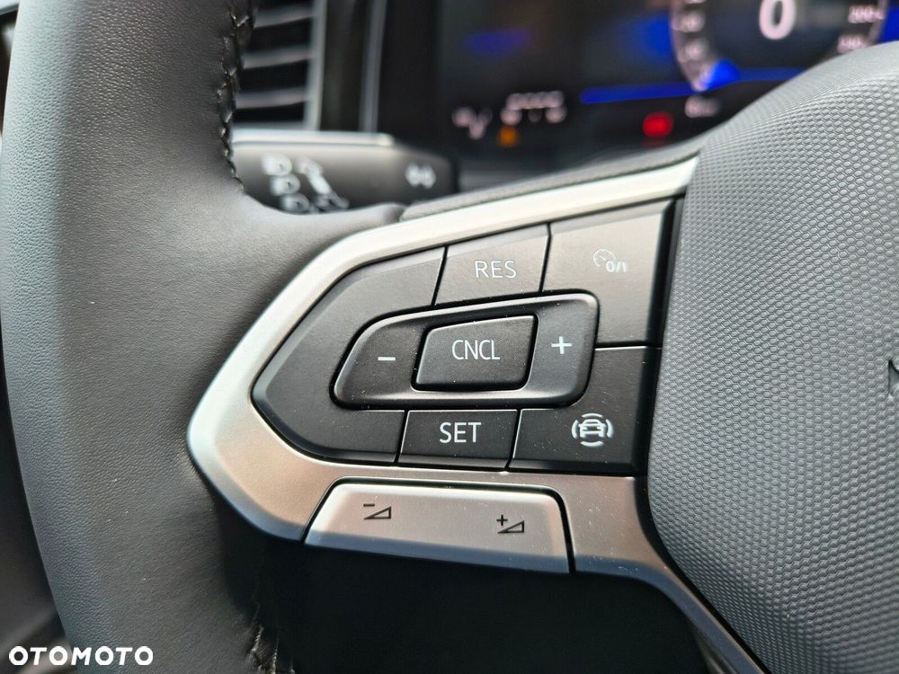 Volkswagen Polo - 16
