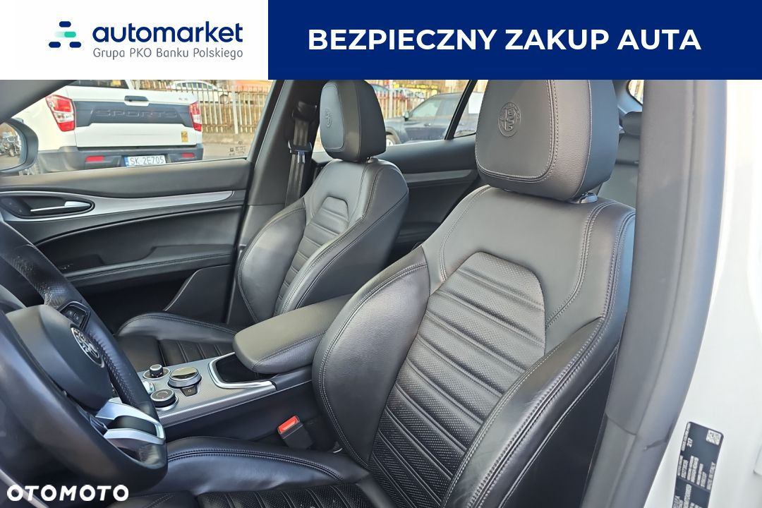 Alfa Romeo Stelvio 2.0 Turbo Veloce Q4 - 11