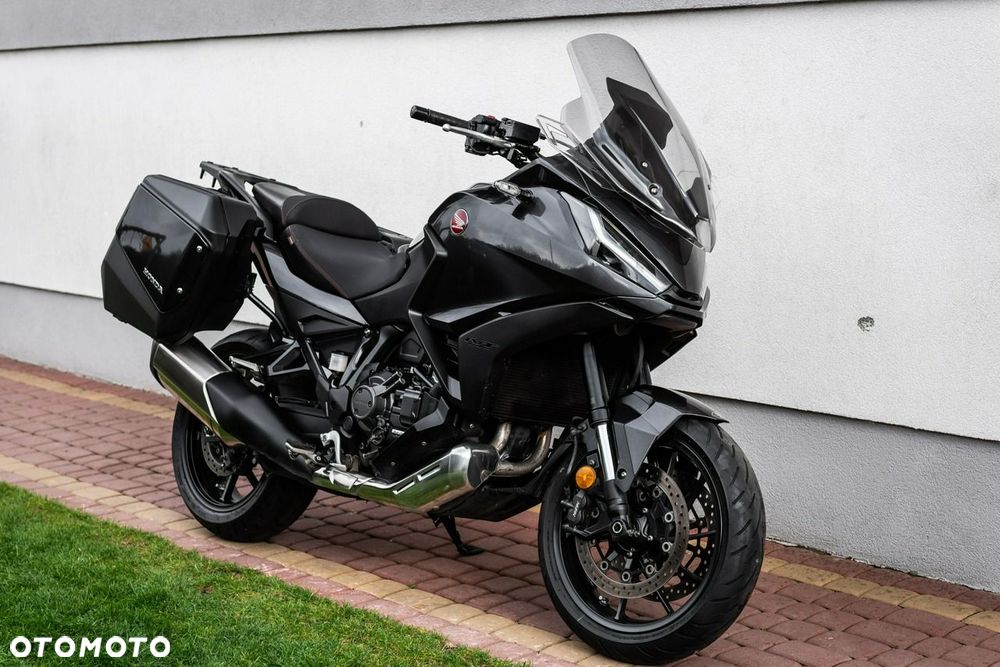 Honda NT