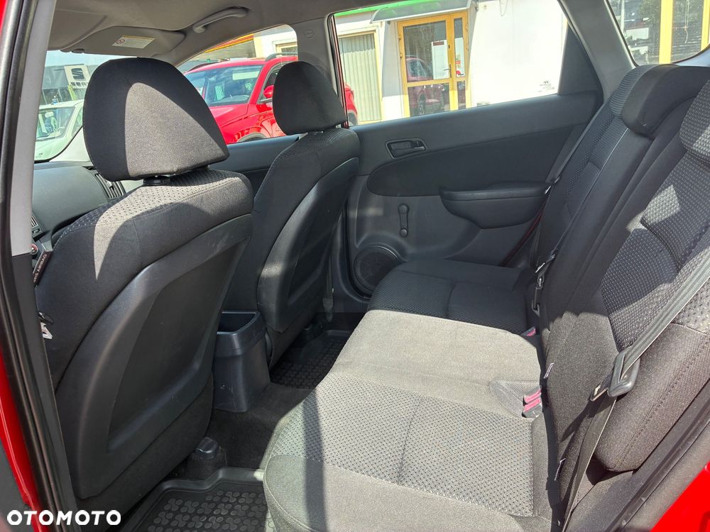 Hyundai i30 - 15