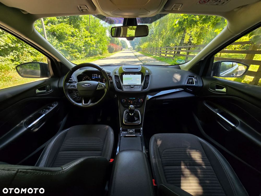 Ford Kuga 1.5 EcoBoost 2x4 Business Edition - 8