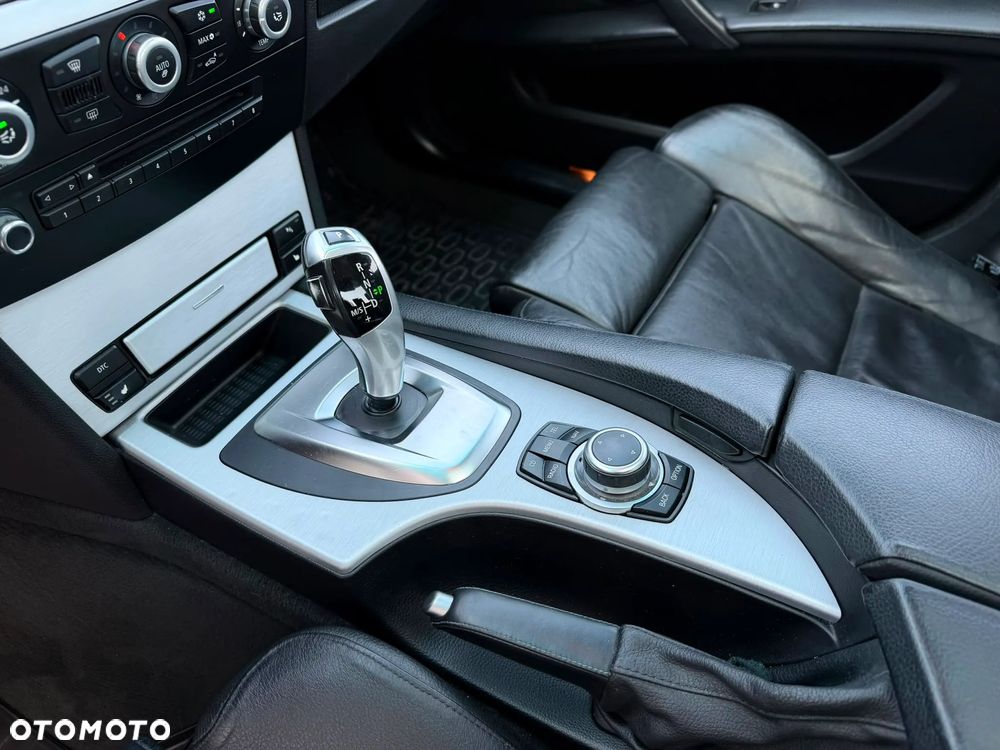 BMW Seria 5 520d Edition Lifestyle - 19
