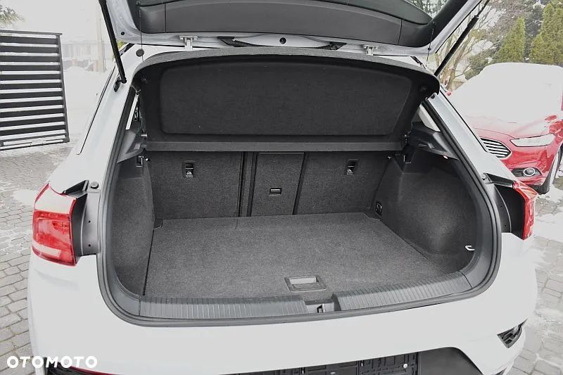 Volkswagen T-Roc 1.5 TSI OPF Style - 24