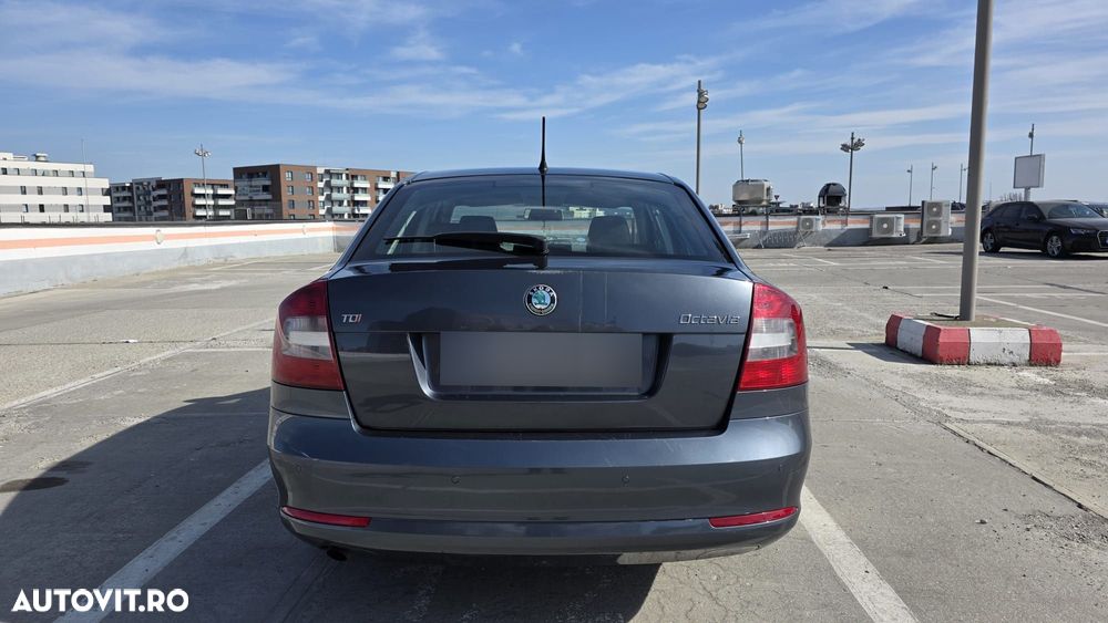 Skoda Octavia 2.0 TDI Business - 4