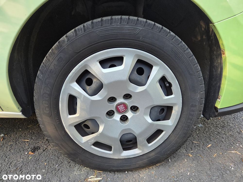 Fiat Doblo - 31