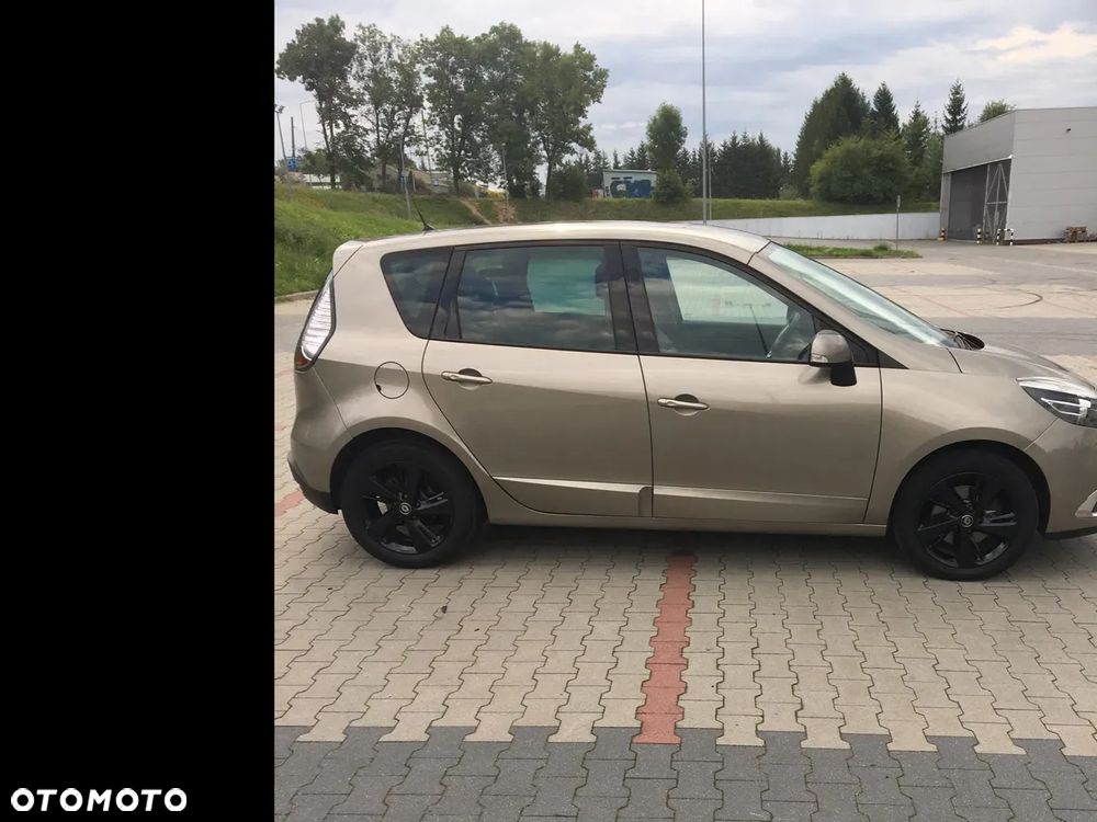 Renault Scenic 1.6 16V 110 Dynamique - 3