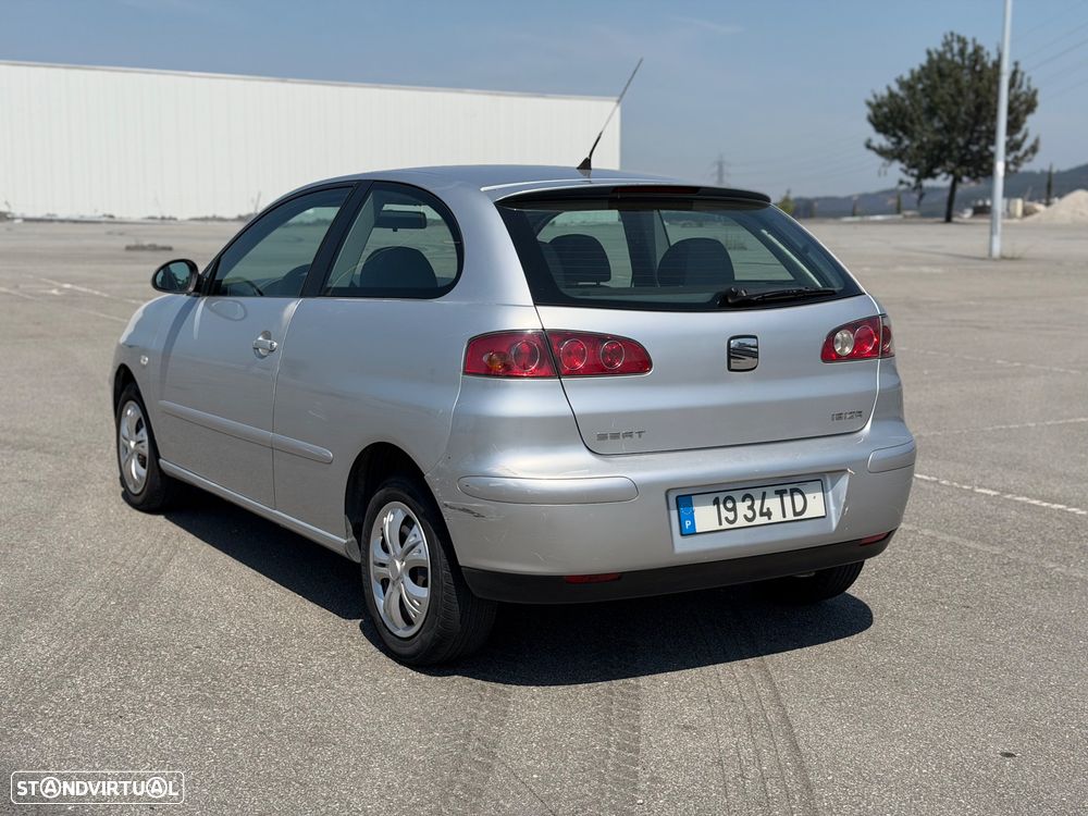 SEAT Ibiza 1.2 12V Passion - 4