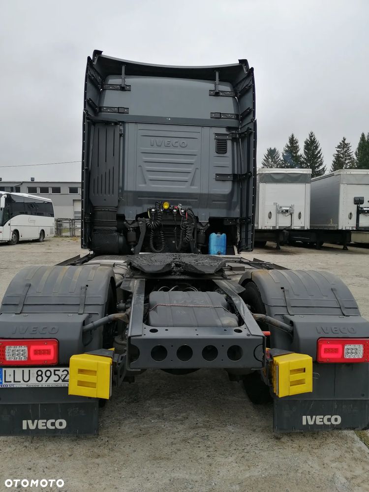 Iveco S-WAY - 8
