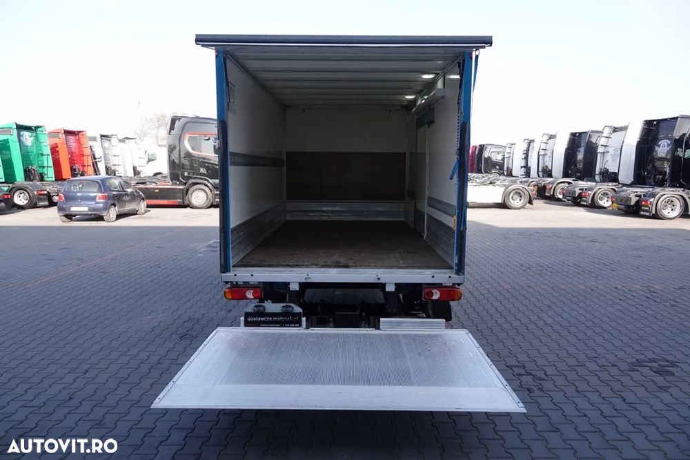 Renault MASTER / CONTAINER / LIFT / GVWR: 3500 KG / 2022 / IMPORTAT - 22