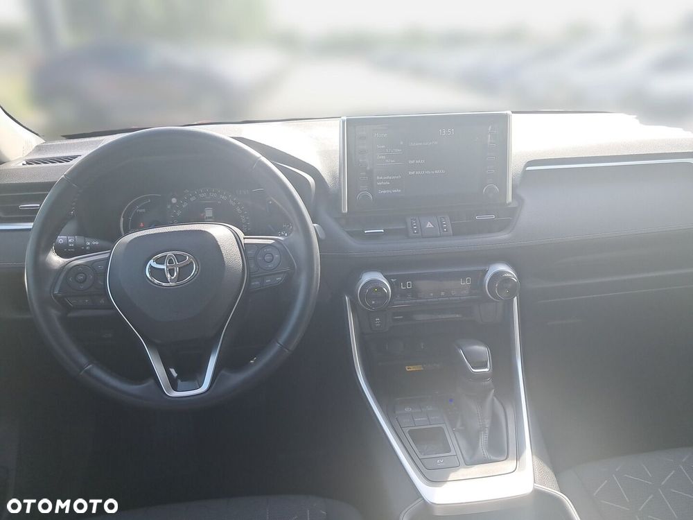 Toyota RAV4 - 13