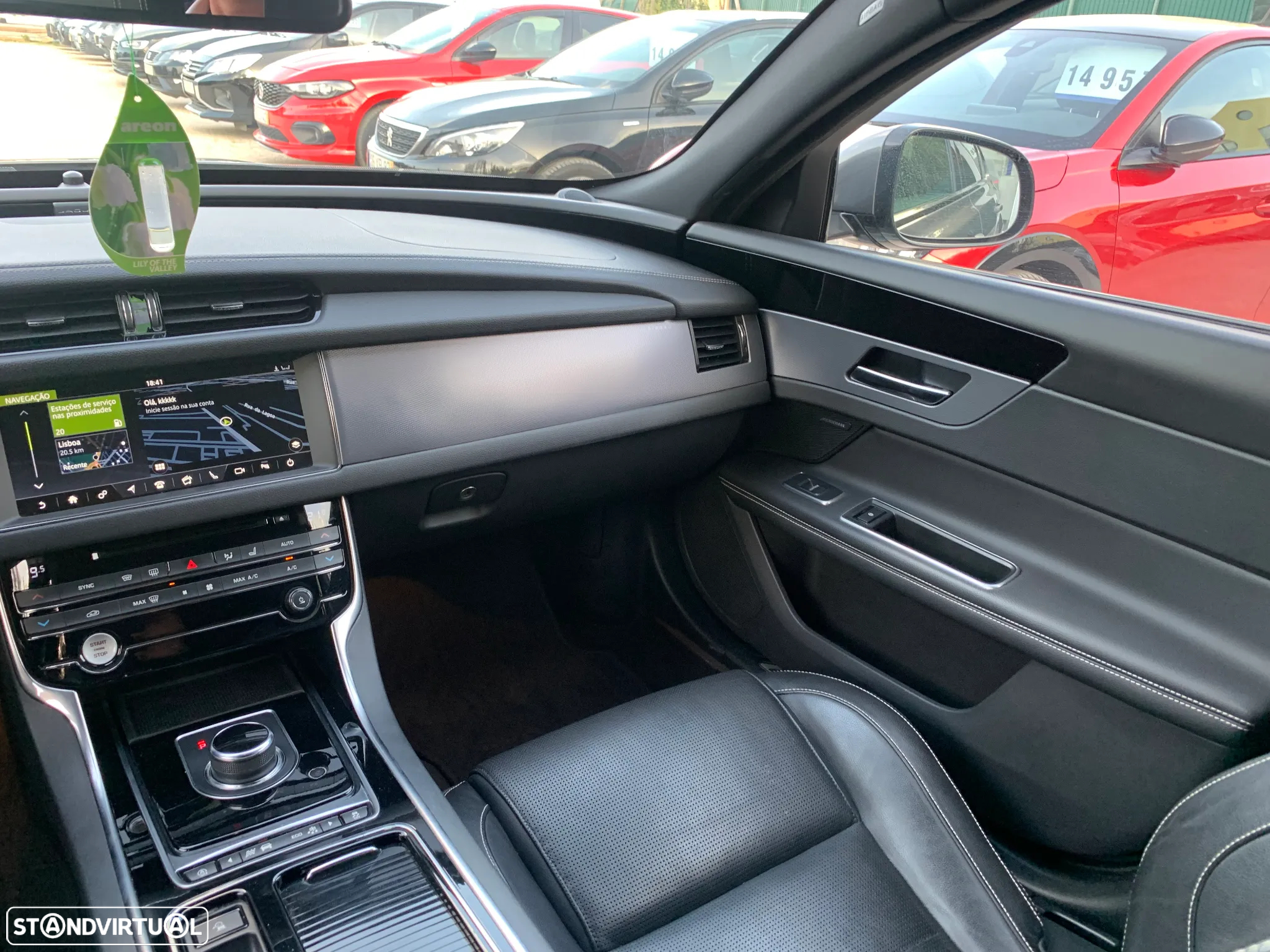 Jaguar XF 20d Aut. R-Sport - 25