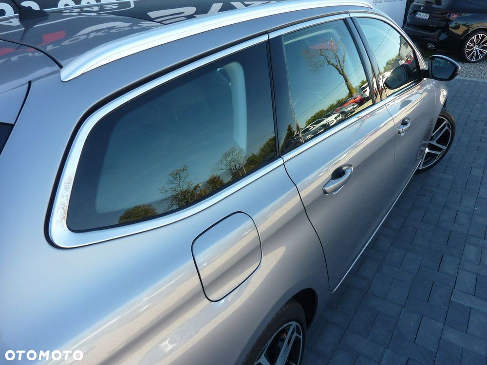 Peugeot 308 - 9